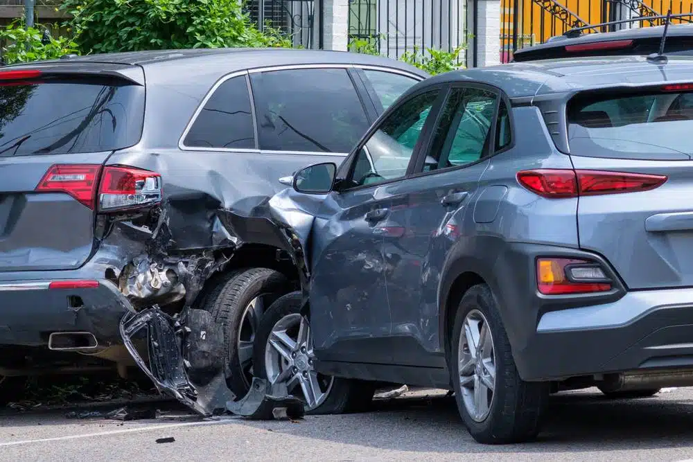 What-Should-I-Do-at-the-Scene-of-a-Car-Accident