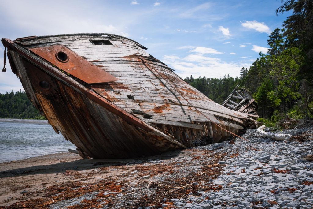 boat crash