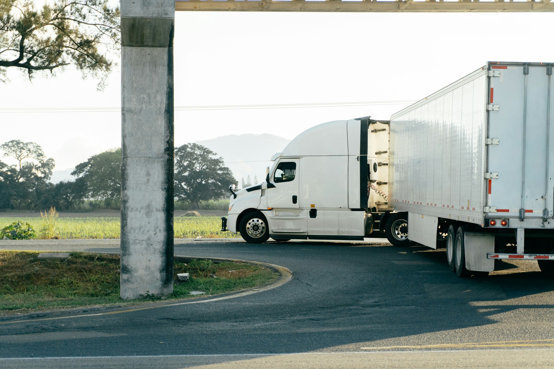 jackknife truck